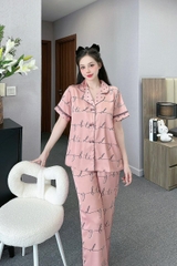 Đồ ngủ Pijama hàng hiệu form dài lụa cao cấp hottrent Hồng họa tiết chữ kí DN148240