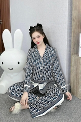 Đồ ngủ Pijama hàng hiệu form dài lụa cao cấp hottrent DR Phối sọc trắng DN150240