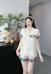 Set bộ đùi Pijama hàng hiệu form ngắn lụa cao cấp hottrent Trắng phối sọc cam xanh DN164240