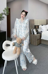 Đồ ngủ Pijama hàng hiệu form dài lụa cao cấp hottrent Trắng họa tiết hoa xanh DN167240