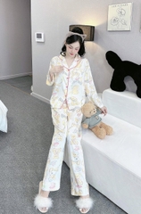 Đồ ngủ Pijama hàng hiệu form dài lụa cao cấp hottrent Trắng họa tiết gấu vàng DN175240