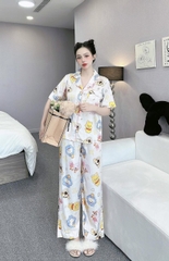 Đồ ngủ Pijama hàng hiệu form dài lụa cao cấp hottrent Họa tiết Gấu Poor DN181240