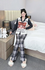 Đồ ngủ Pijama hàng hiệu form dài lụa cao cấp hottrent Đen phối trắng Họa tiết cô gái DN184240