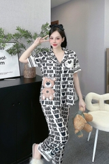 Đồ ngủ Pijama hàng hiệu form dài lụa cao cấp hottrent Trắng phối chữ Love Bear DN186240