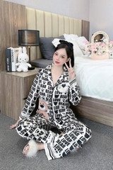 Đồ ngủ Pijama hàng hiệu form dài lụa cao cấp hottrent Trắng phối chữ Love Bear DN186240