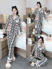 Đồ ngủ Pijama hàng hiệu form dài lụa cao cấp hottrent Trắng phối chữ Love Bear DN186240