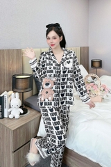 Đồ ngủ Pijama hàng hiệu form dài lụa cao cấp hottrent Trắng phối chữ Love Bear DN186240