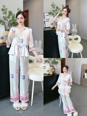 Đồ ngủ Pijama hàng hiệu form dài lụa cao cấp hottrent Trắng Họa tiết chữ CO DN210240