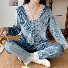 Set bộ ngủ nhung tăm phối ren xu hướng thu đông mới nhất D536240