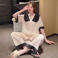Bộ đồ ngủ mùa hè lụa mỏng, tay ngắn, nhẹ nhàng và sang trọng, thiết kế ve áo tinh tế DN131250