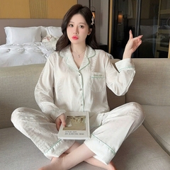 Bộ đồ ngủ lụa mỏng, chất liệu cao cấp jacquard, màu tinh khiết, sang trọng DN132250