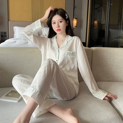 Bộ đồ ngủ lụa mỏng, chất liệu cao cấp jacquard, màu tinh khiết, sang trọng DN132250