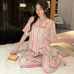 Bộ đồ ngủ lụa băng nữ cổ chữ V tay ngắn, bộ đồ ba mảnh kẻ sọc màu hồng DN144250