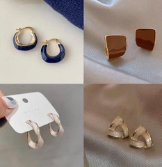Hoa tai retro xanh Klein phong cách Pháp | Khí chất cao cấp, thiết kế niche – Xu hướng thu đông 2023 TS117250