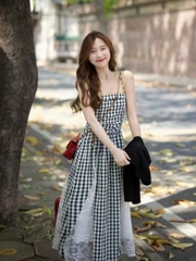 Bộ trang phục phong cách Hàn Quốc 2025 Áo khoác cardigan váy kẻ caro phối ren hai dây D185250