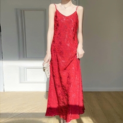 Váy Suông Lụa Satin Jacquard – Thanh Lịch Cho Mùa Xuân Hè 2025 D190250