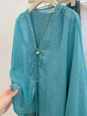 Áo sơ mi chống nắng tay dài cổ chữ V phong cách Trung Hoa – Ramie cao cấp 2025 D233250