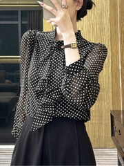 Áo sơ mi nữ chấm bi ruy băng phong cách Pháp – Item hot đầu thu 2025 D241250