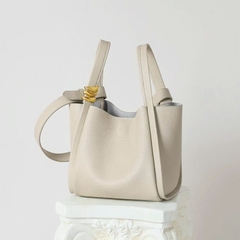 Túi xách thời trang phong cách mới 2025 cho nữ TX225250