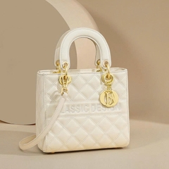 Túi Xách Lady Dior Mẫu Mới 2026 Túi Đeo Chéo Da Thật Nhỏ Gọn, Phong Cách Retro Châu Âu – Mỹ TX242250