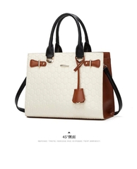 Túi Xách Đeo Vai Nữ Sang Trọng Cổ Điển 2025 – Set Túi Tote & Túi Đeo Chéo (PU) TX282250