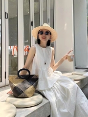 Set Đồ Hai Mảnh Nữ Phong Cách Hàn Quốc – Áo Không Tay & Chân Váy Cạp Cao D000260