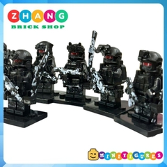 Đồ chơi xếp hình lực lượng Đặc nhiệm SWAT bóng đêm kèm phụ kiện đầy đủ Minifigures