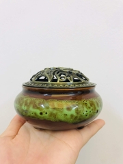 Lư gốm xông trầm