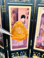 Mặt phật hổ phách mật lạp