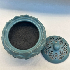 Lư sen xanh