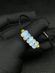 Ngũ điếu đá Moon xuyên cap