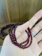 Vòng Garnet đỏ cắt giác 5li cuốn 3