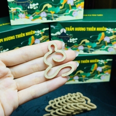 Nhang Thiền, Nhang Trầm Hương Tạo Hình Người Thiền (hộp xanh) – Độc Bản Thanh Tịnh.