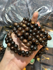 Chuỗi Trầm Sánh Tròn 10li – Trầm Hương Tự Nhiên Cao Cấp