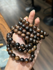 Chuỗi Trầm Sánh Tròn 10li – Trầm Hương Tự Nhiên Cao Cấp