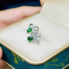 Khuyên Tai Bạc S925 Phỉ Thúy Lục Đế – Vẻ Đẹp Cổ Điển & Sang Trọng