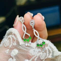 Khuyên Tai Bạc 925 Phỉ Thúy Lục Đế – Vẻ Đẹp Sang Trọng, Cổ Điển