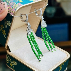 Khuyên Tai Bạc Phỉ Thúy Lục Đế – Vẻ Đẹp Sang Trọng & Quyền Quý
