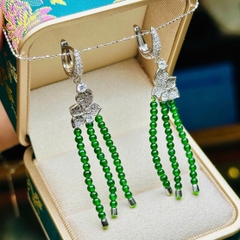 Khuyên Tai Bạc Phỉ Thúy Lục Đế – Vẻ Đẹp Sang Trọng & Quyền Quý