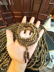 Chuỗi Trầm Hải Nam Nổi 6.5li 108 Hạt – Tinh Hoa Đất Trời & Tâm Linh Hội Tụ