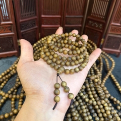 Chuỗi Trầm Hải Nam Nổi 7,5li 108 Hạt – Tinh Hoa Trầm Hương & Vẻ Đẹp Tâm Linh