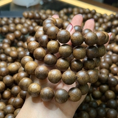 Chuỗi Trầm Tốc Vườn 12li – Vẻ Đẹp Mộc Mạc & Hương Thơm Tự Nhiên