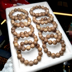 Chuỗi Trầm Hương Sớ Ngang 14 Ly – Vẻ Đẹp Mộc Mạc & Đẳng Cấp