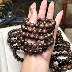 Chuỗi Trầm Sánh Tròn 10li – Tinh Hoa Trầm Việt & Năng Lượng Bình An