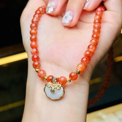 Chuỗi Cổ Hồng Nhật Vận – Mặt Bạc Phủ Vàng: Rạng Rỡ & May Mắn