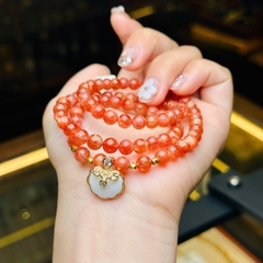 Chuỗi Cổ Hồng Nhật Vận – Mặt Bạc Phủ Vàng: Rạng Rỡ & May Mắn