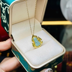 Dây Cổ Mặt Phật Lam Băng Ngọc Bạc Phủ Vàng – Tâm An & Khởi Đầu Cát Tường