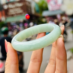 Vòng Nguyên Khối Ngọc Phỉ Thúy Xanh Mùa Xuân – Tuyệt Tác Thiên Nhiên (Type A)