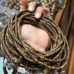 Lu Thống Trầm Hương Hải Nam Quấn 5 Vòng – Tinh Hoa Đất Trời & Tài Lộc