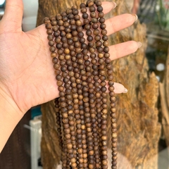 Chuỗi Trầm Hương Chìm Hải Nam 6.5li – Tinh Hoa Đất Trời & Tâm Linh